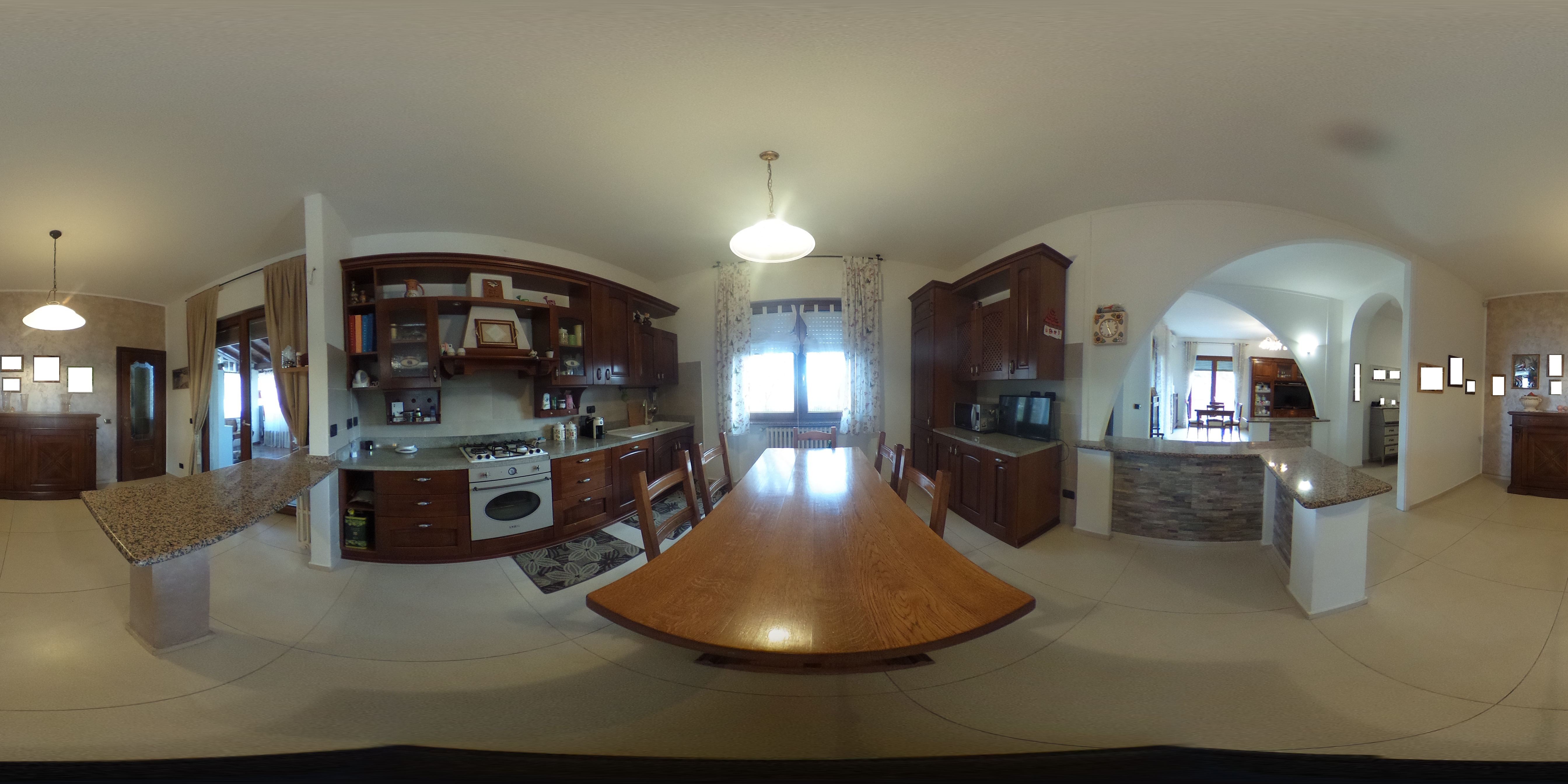 Villa in Vendita Limbiate